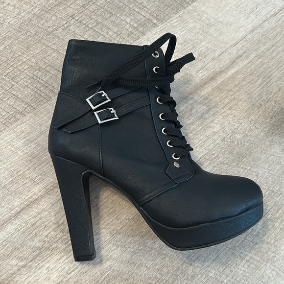 Boot Heels - Picture 6 of 7